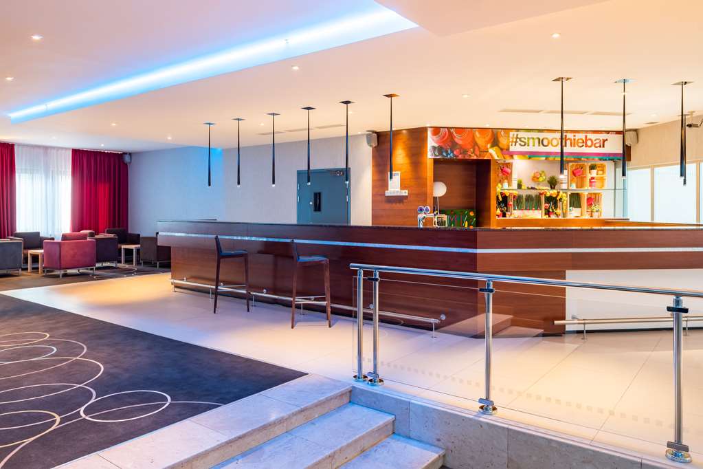 Фото Cosmos Saint-Petersburg Pulkovskaya Hotel