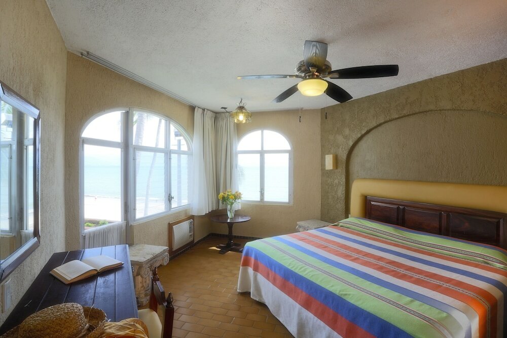 Фото Vista Vallarta All Suites on the Beach