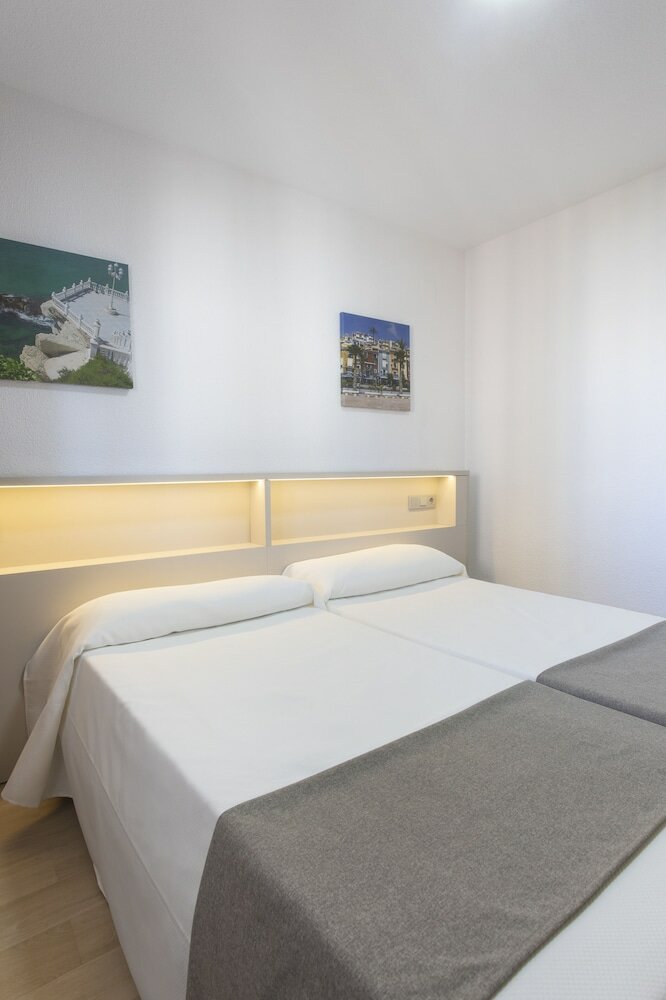 Фото Aparthotel Bcl Levante Club