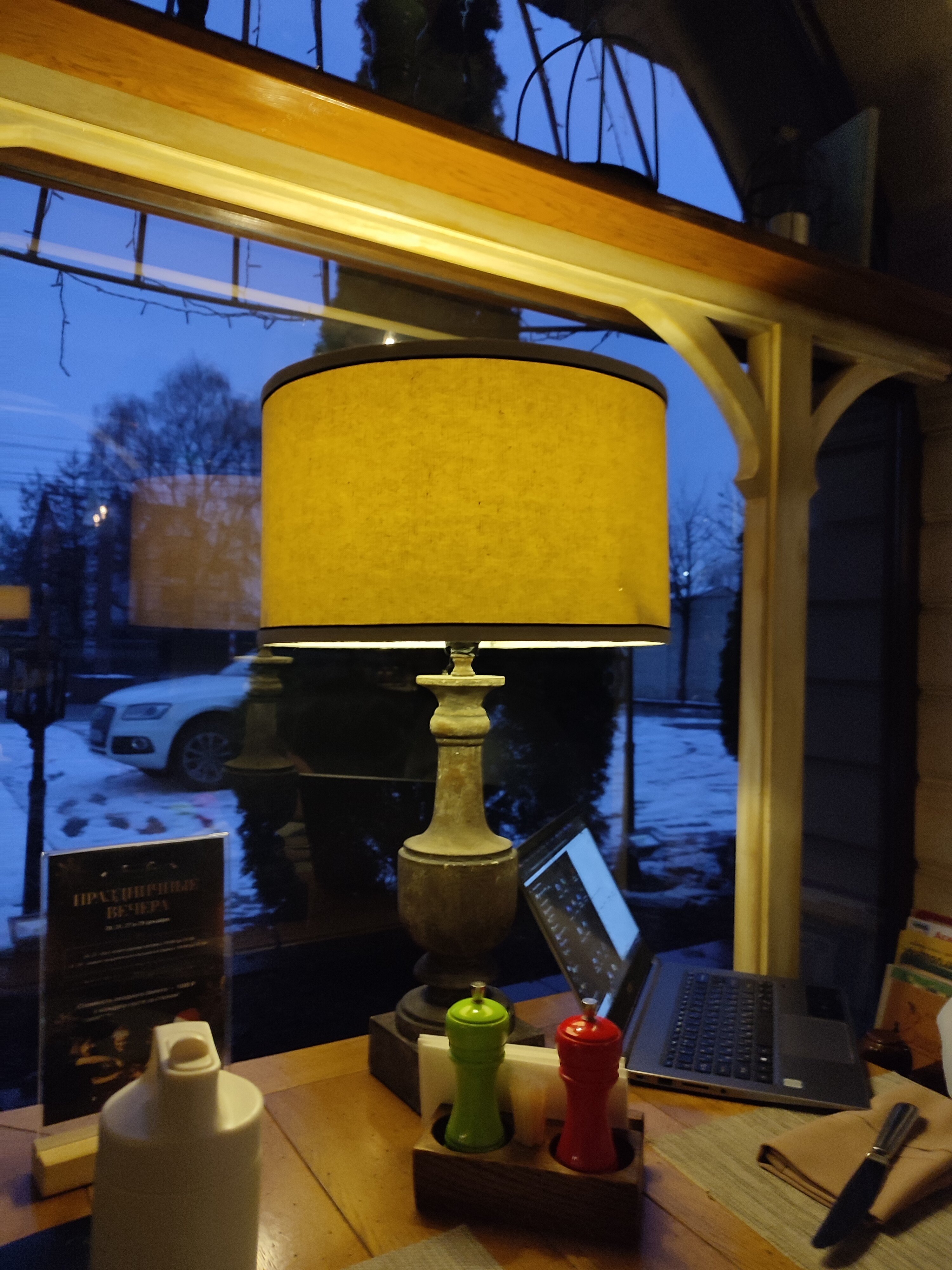 Фото Птицы и пчелы