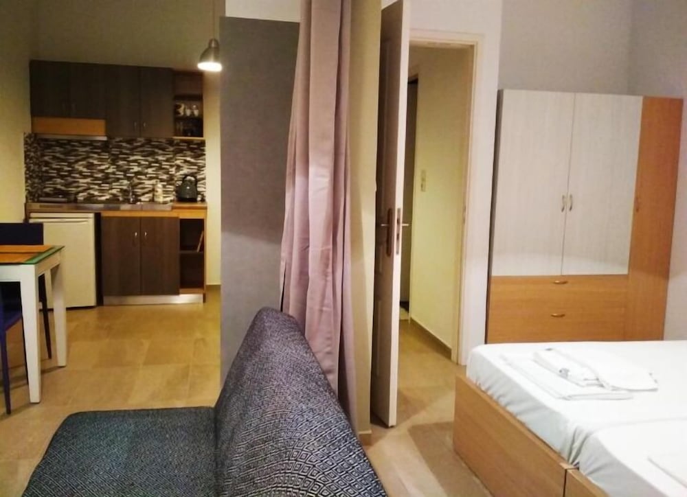 Фото Beloni Apartments and Studios