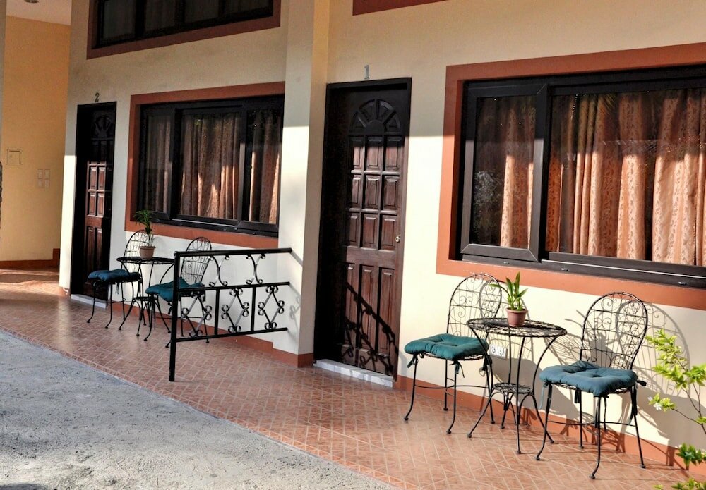 Фото отеля 4