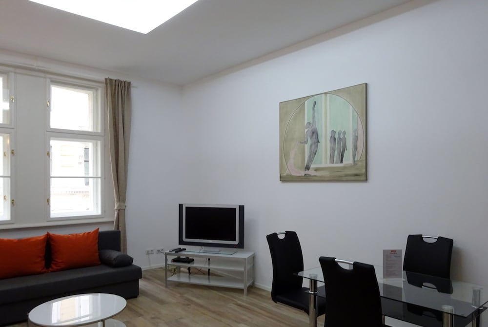 Фото GoVienna Oldtown Apartments