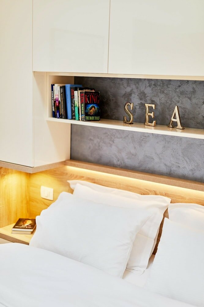 Фото Апартаменты 42' North