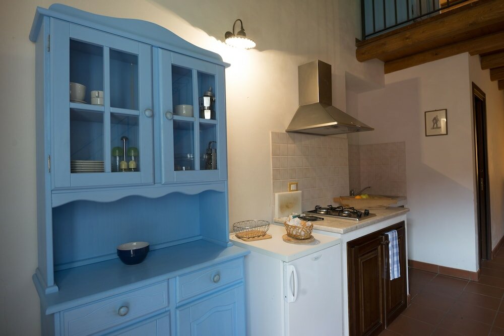 Фото Agriturismo Borgo degli Ulivi