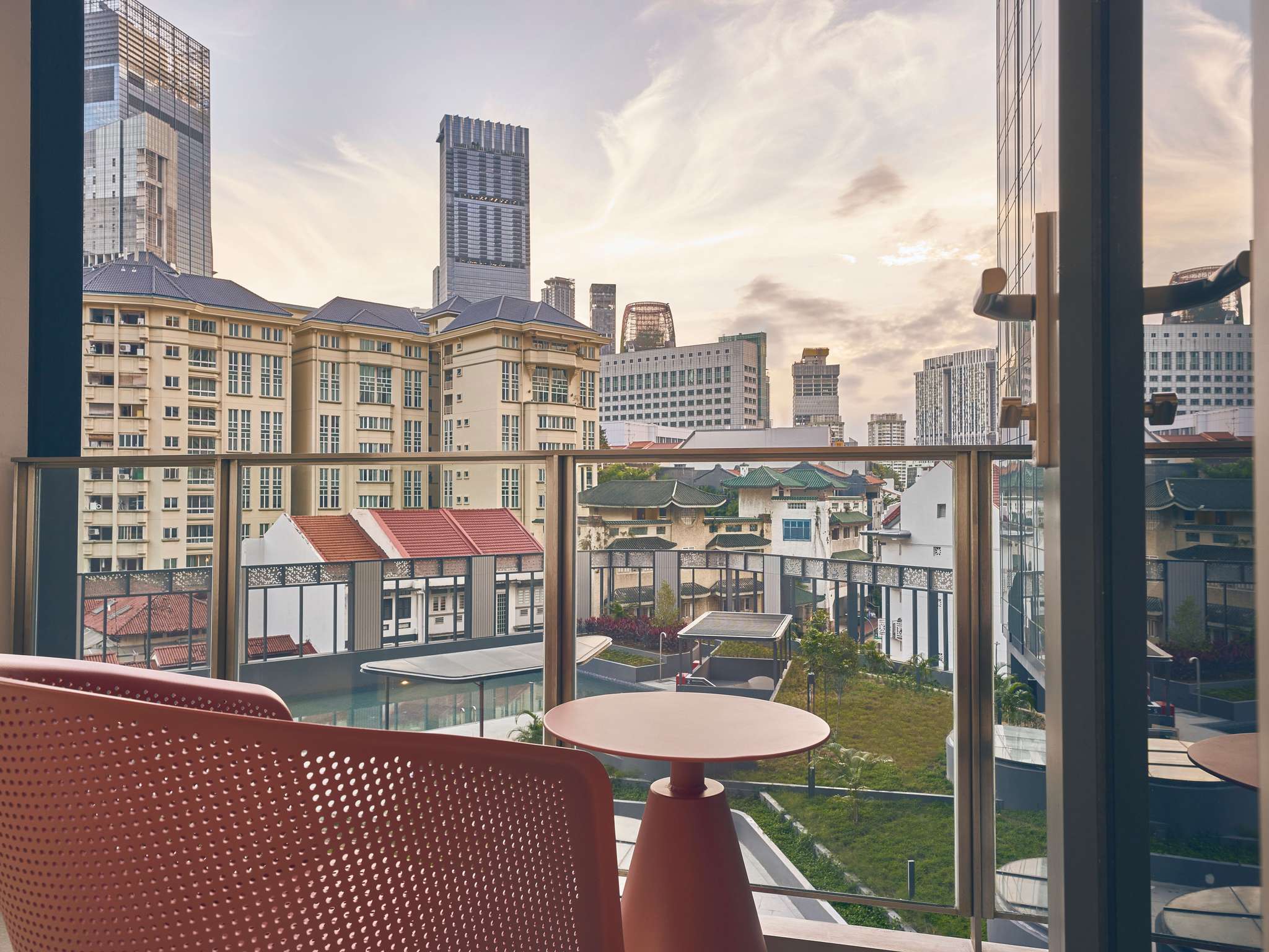 Фото Mercure Icon Singapore City Centre