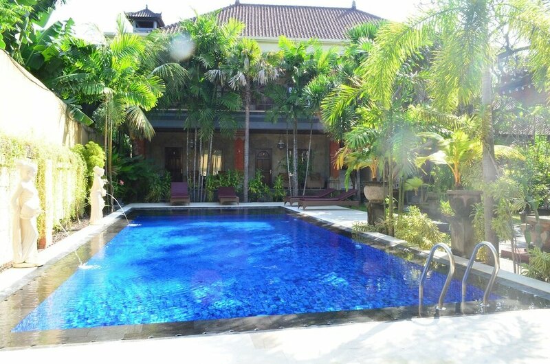 Гостиница Puri Anom Guest House в Денпасаре