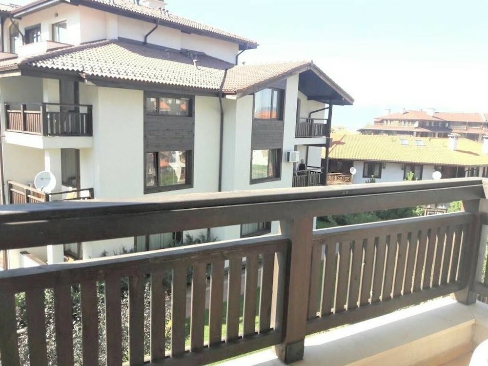 Фото Edelweiss Inn Aparthotel Bansko