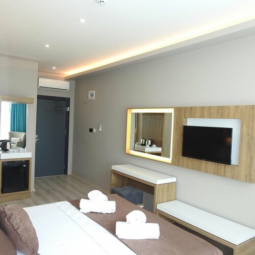 Гостиница Armoni Life Hotel в Кючюкчекмедже