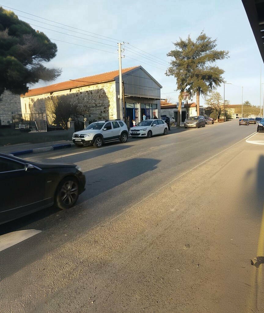 Supermarket Bim, Foca, photo