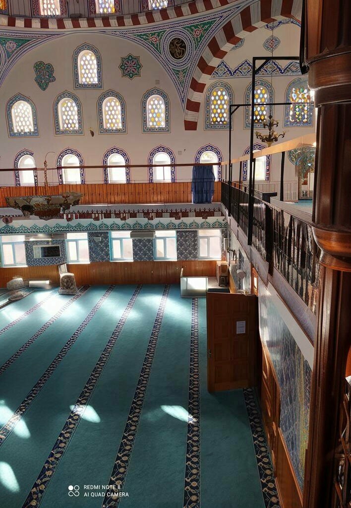 Mosque Kurban Erol Mosque, Darica, photo