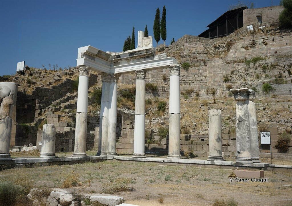 Landmark, attraction Bergama Ancient City Gymnasium, Bergama, photo