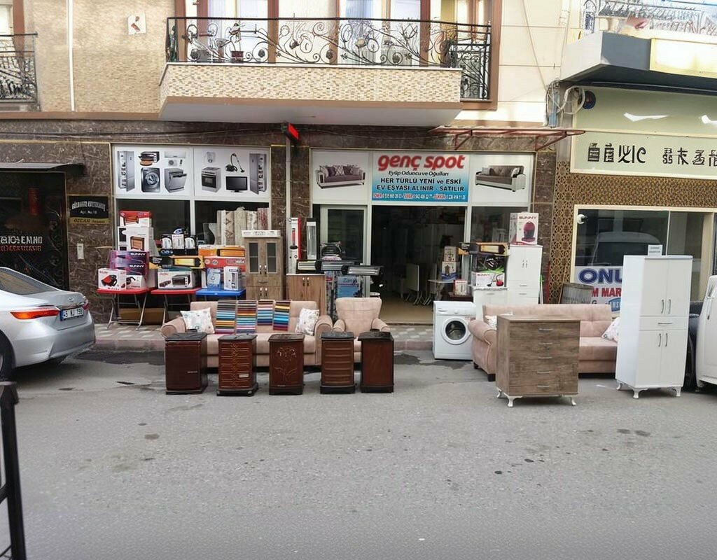 Thrift store Genc Spot, Akhisar, photo