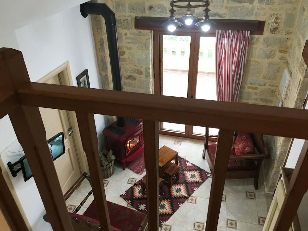 Фото Porto Kalyves Seaside Apartments