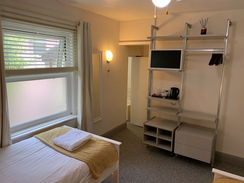 Фото The Waterfront Inn