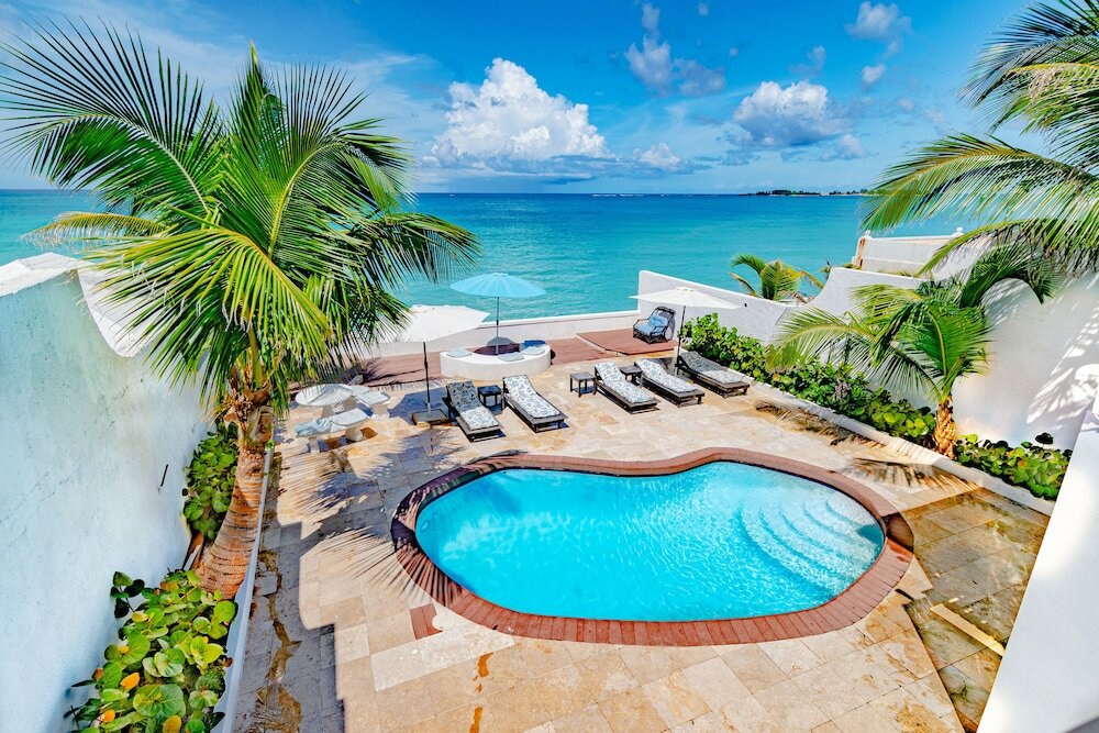 Фото Caprice 14 Cable Beach Luxury Villa