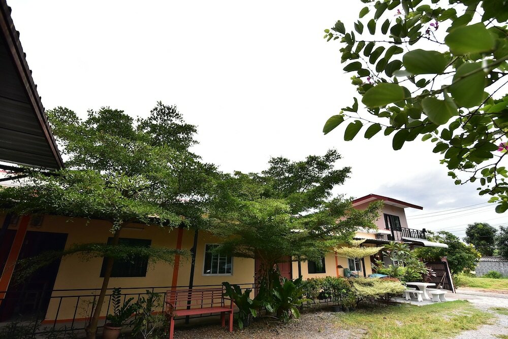 Фото Tippawan Resort