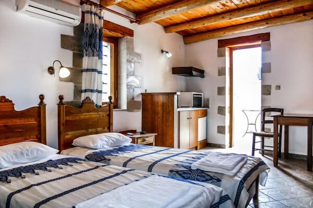 Фото Vafes Traditional Stone Houses