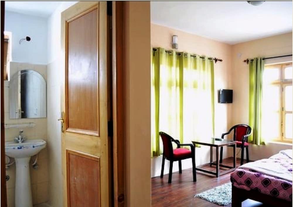 Фото Tih Hotel Ladakh Heaven