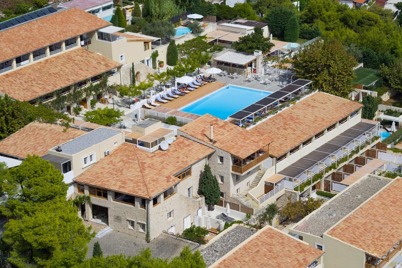 Фото отеля 2