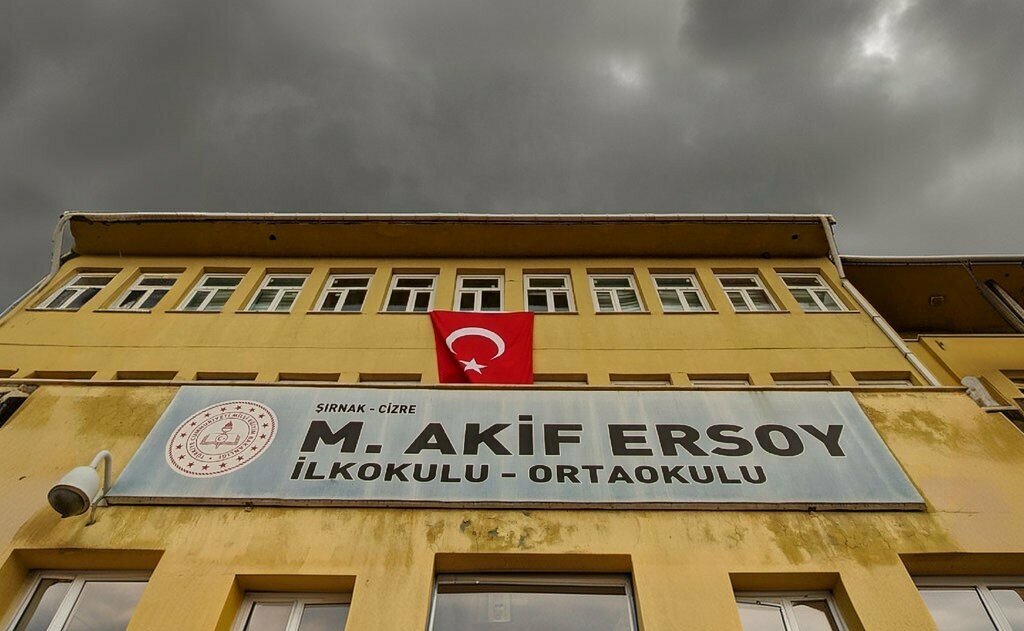 School Mehmet Akif Ersoy Middle School, Cizre, photo