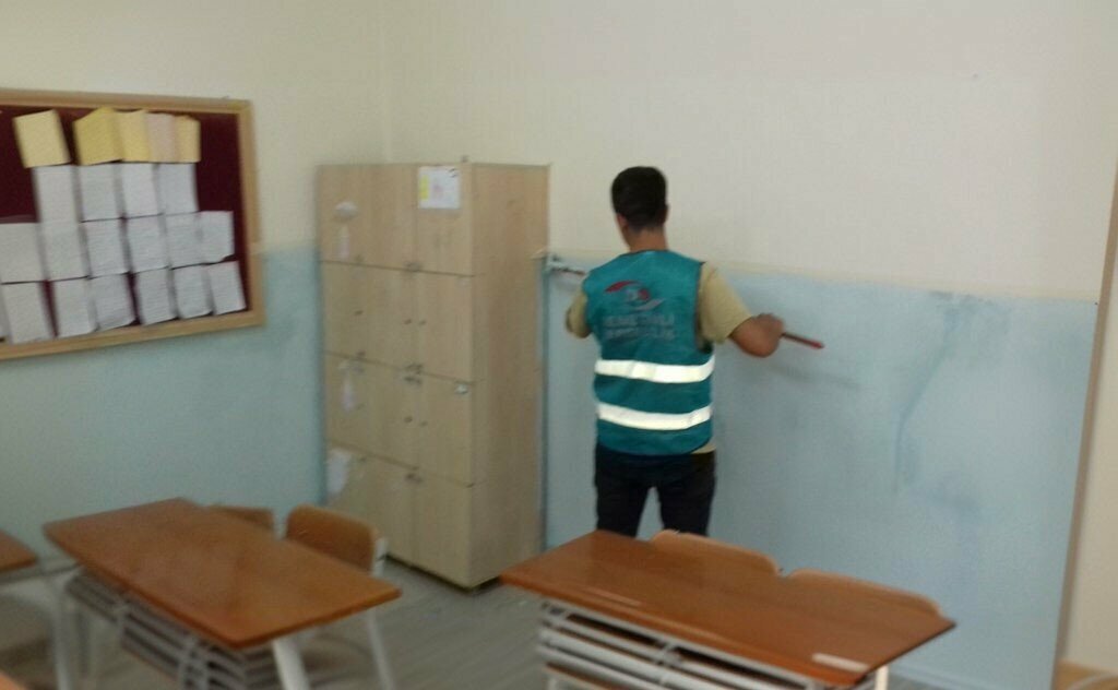 School Issizca Martyr Ahmet Calik Middle School, Osmaniye, photo