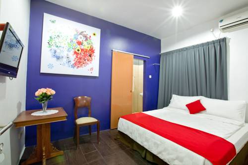 Фото Maven Buncit