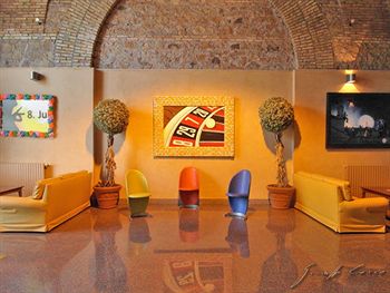 Фото Villa Eur - Parco dei Pini 