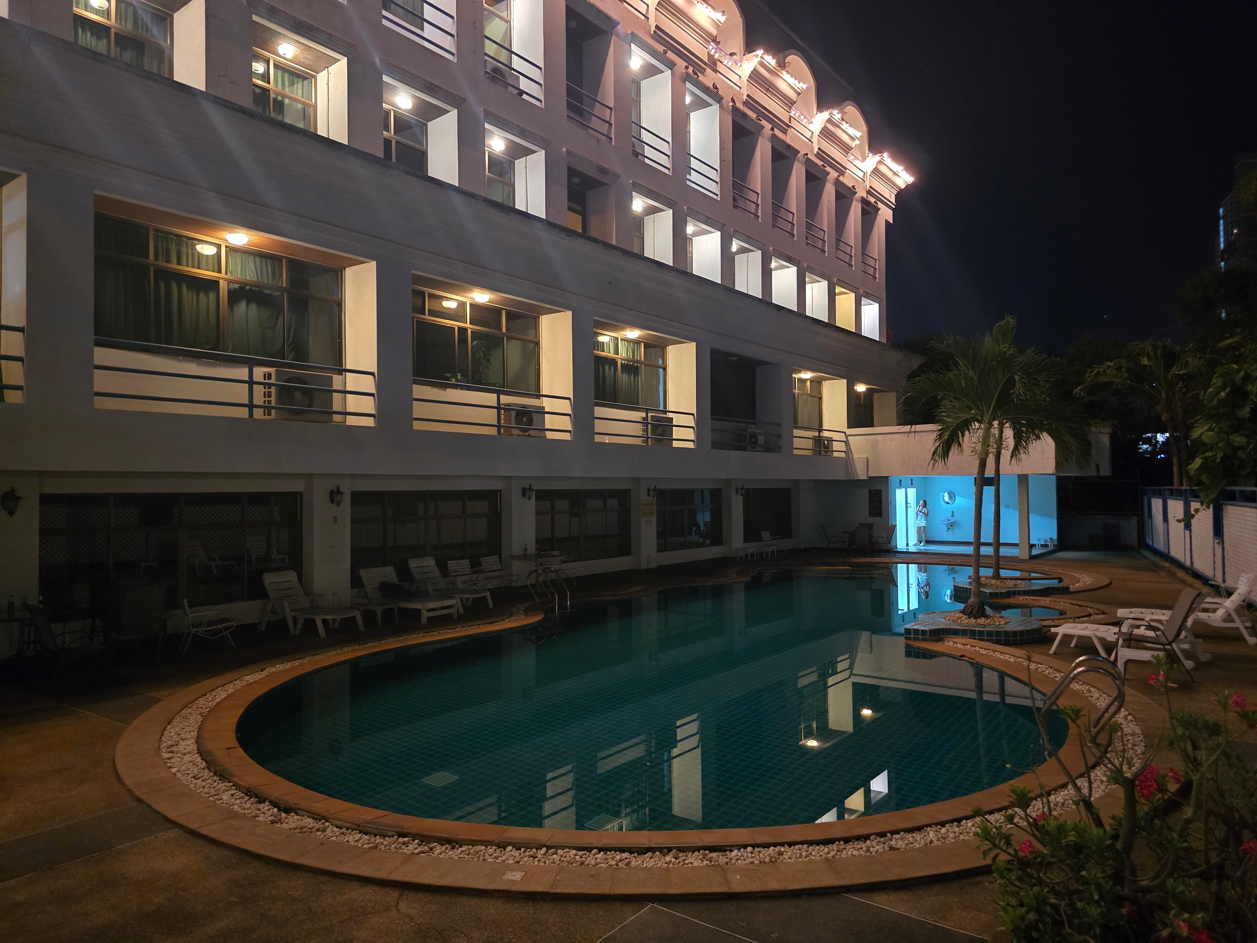 Фото Camelot Hotel Pattaya