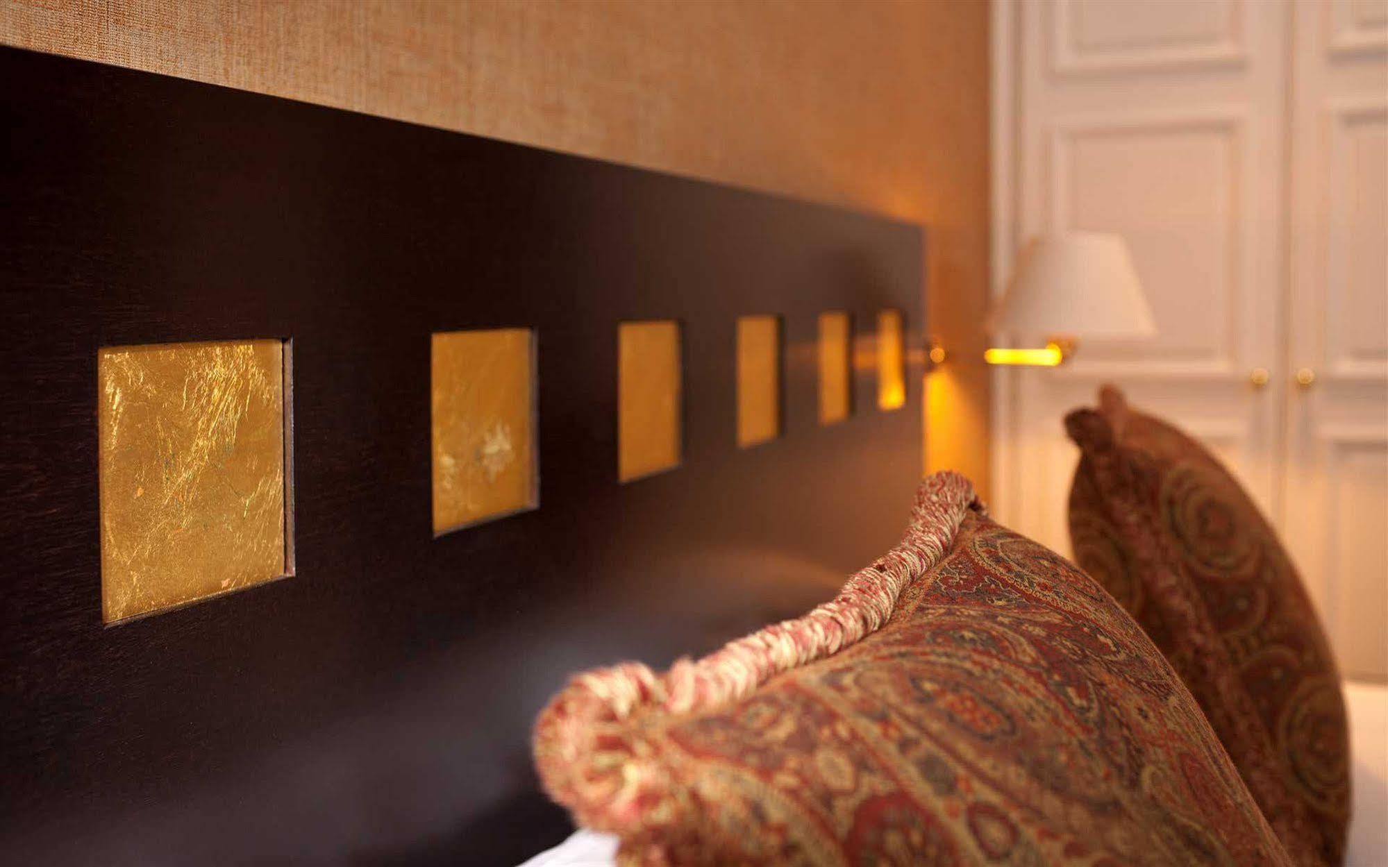 Фото Hotel de La Jatte