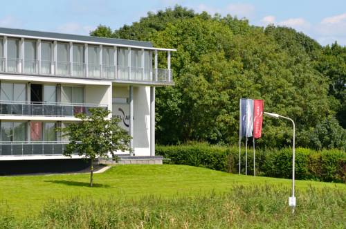 Фото Van der Valk Hotel Ara Zwijndrecht