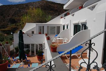 Фото Hotel Villa Fumerie