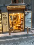 Ekim Bulut Design Workshop (Istanbul, Beyoglu, Kuloglu Neighborhood, Turnacibasi Avenue, 46) ، محل خياطة