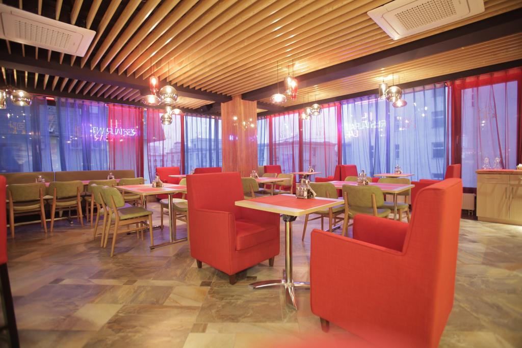 Фото Hotel Nine Ulaanbaatar