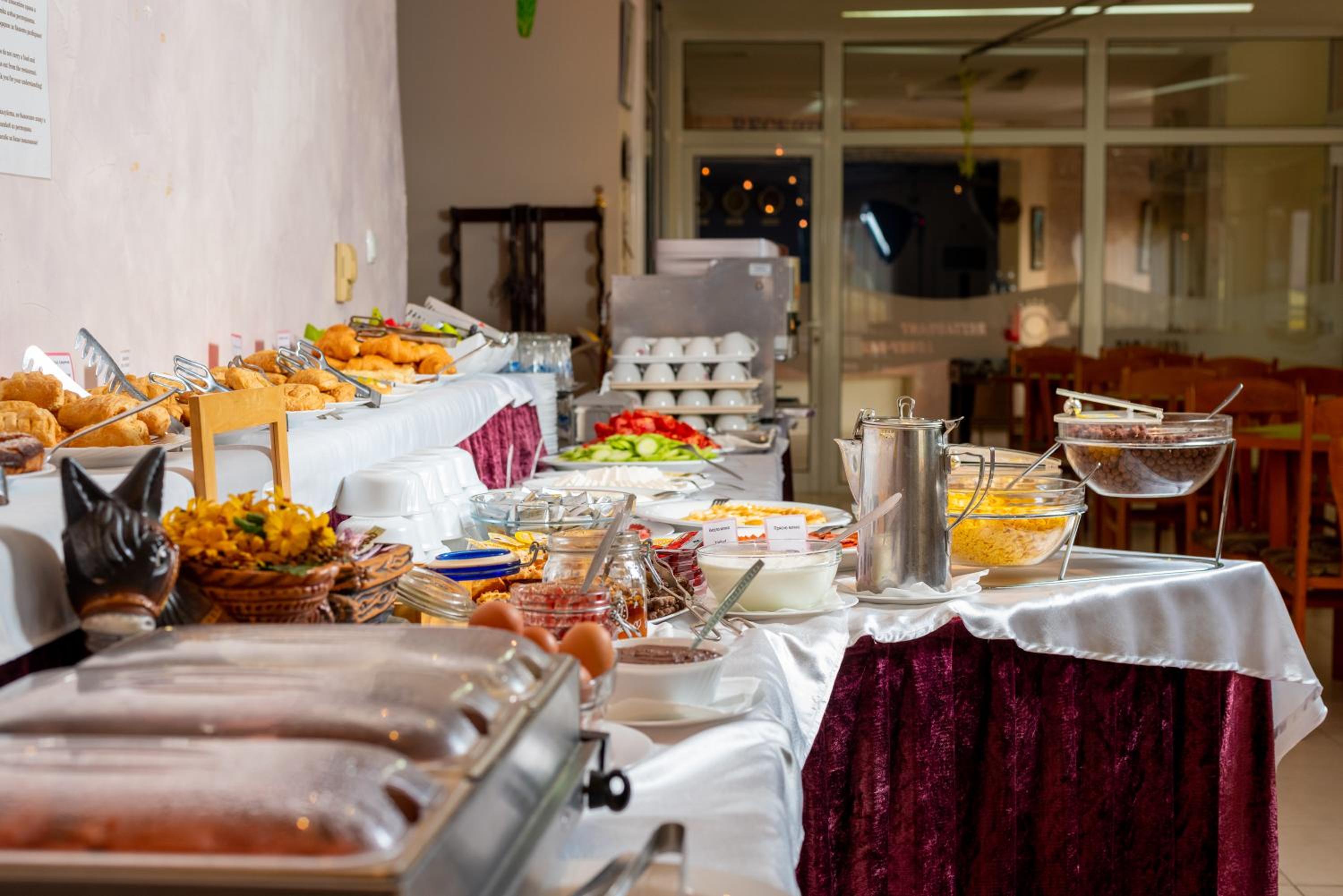 Фото Hotel Sunny