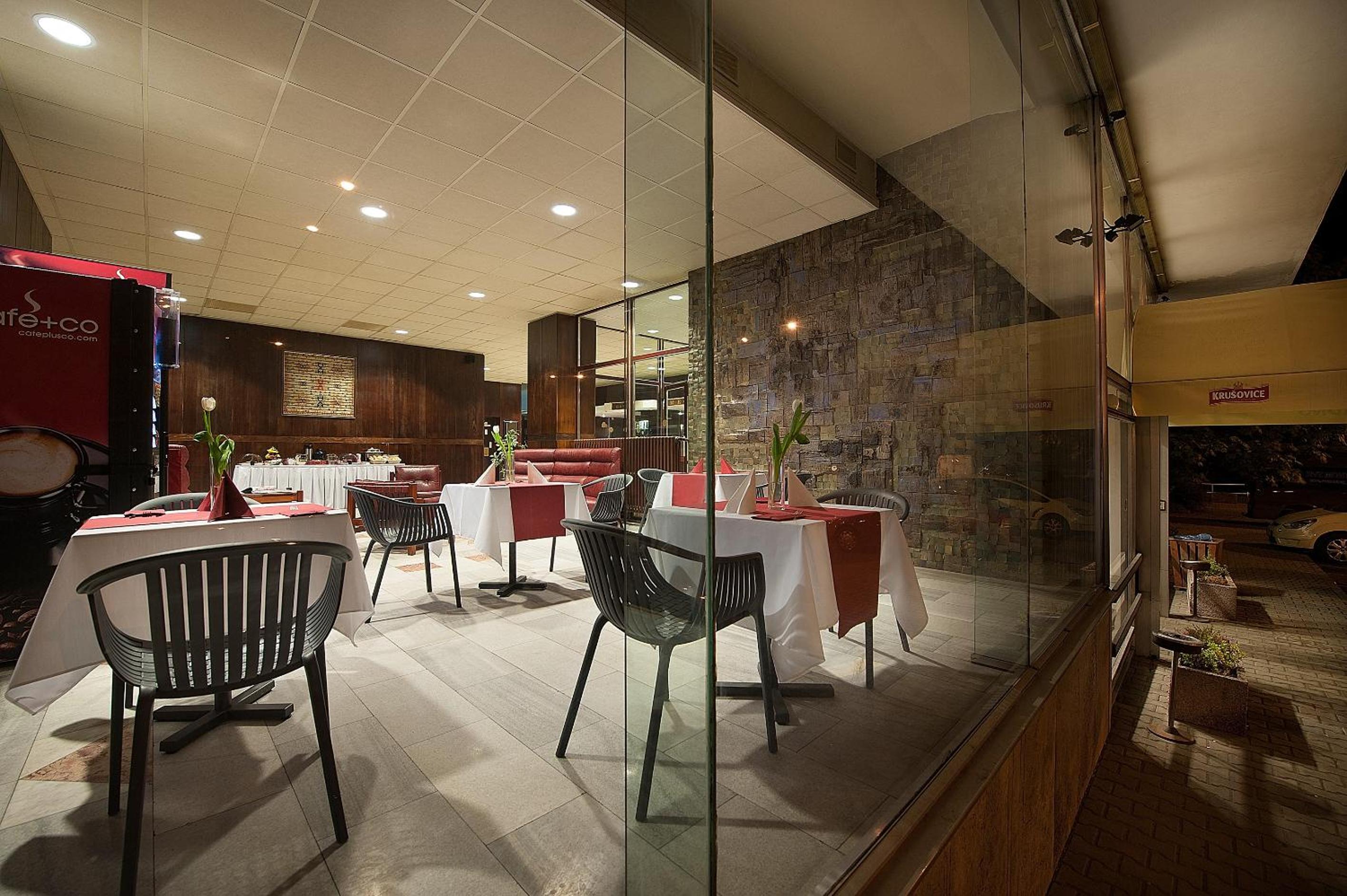 Фото Hotel Kladno