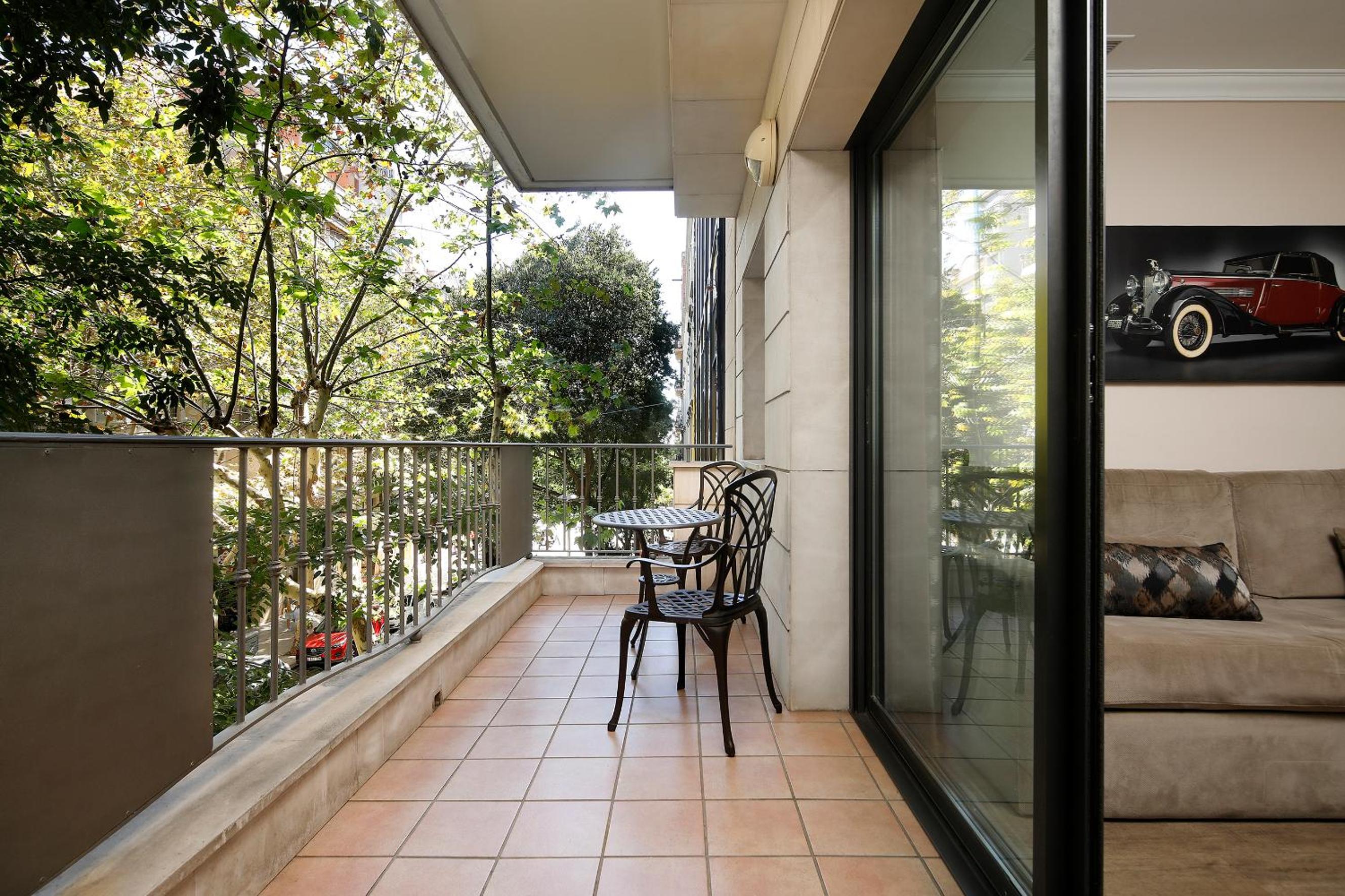 Фото Aparthotel Hispanos 7 Suiza