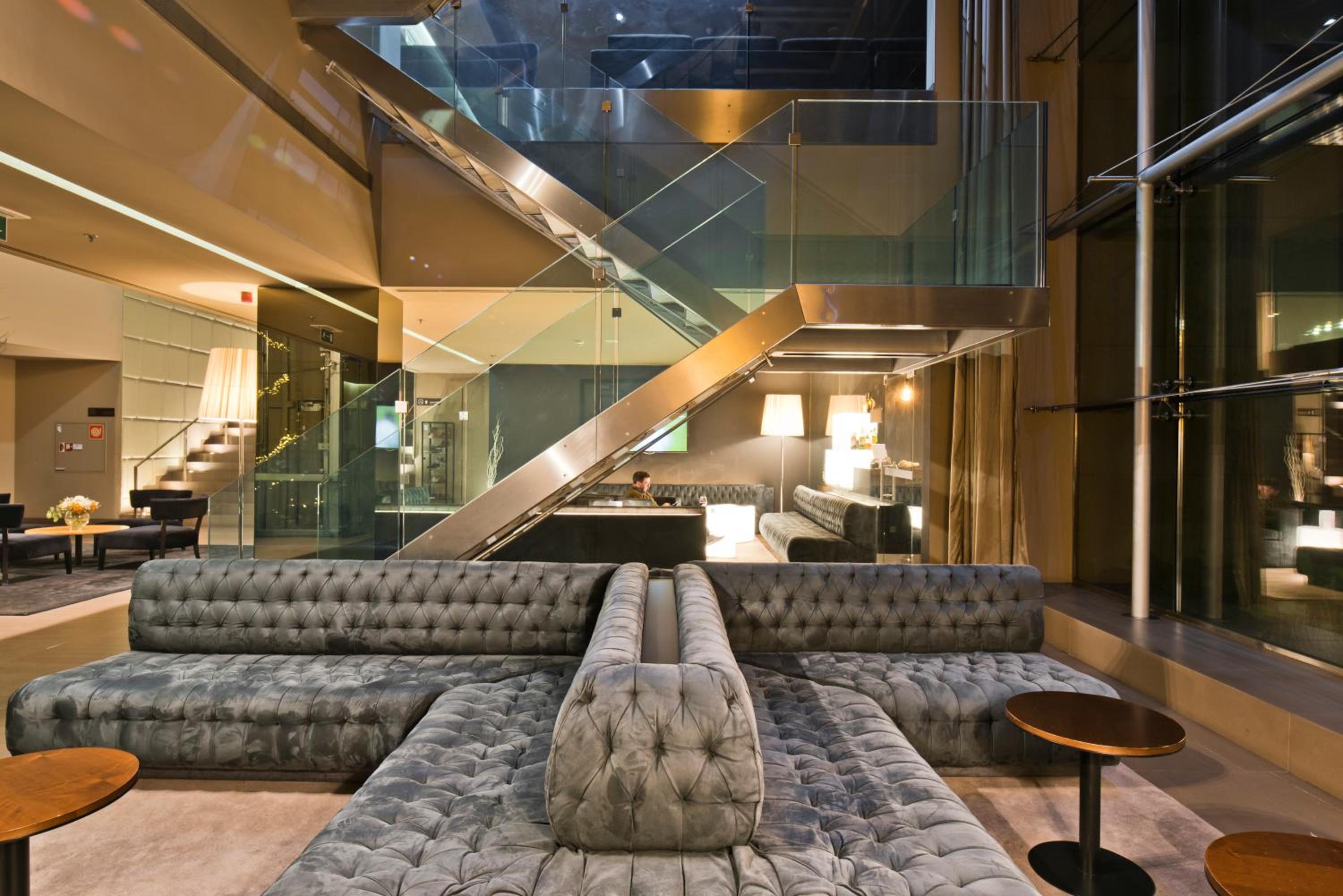 Фото Golden Tulip Sao Joao Da Madeira Hotel