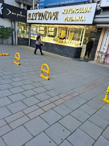 Altınova Kuyumculuk Pırlanta Fotoğraf 2