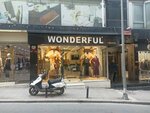 Wonderful (Istanbul, Sisli, Mesrutiyet Neighborhood, Kodaman Street, 105B) ، بيع الملابس بالجملة
