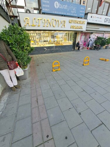 Altınova Kuyumculuk Pırlanta Fotoğraf 3