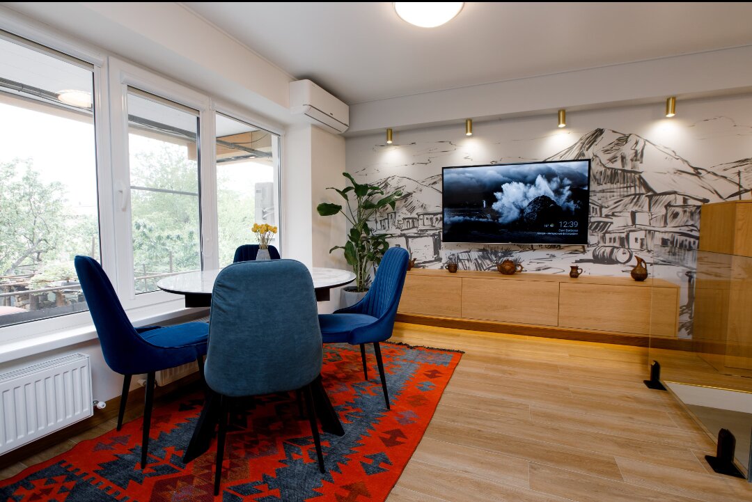 Фото Дизайнерская двухъярусная квартира в новом доме в центре Махачкалы на Салаватова 30