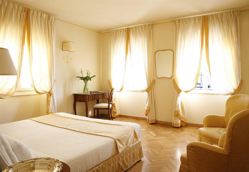 Фото La Vittoria Boutique Hotel