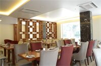 Фото Connaught Royale