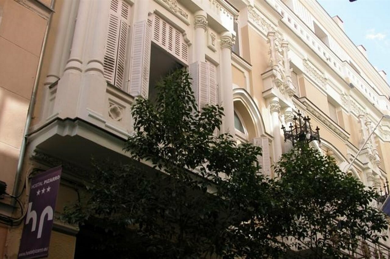 Фото Hostal Pizarro