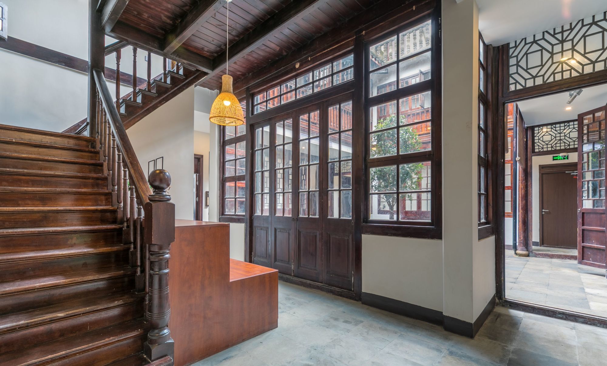 Фото Yi Garden Cultural Hotel Disney Branch