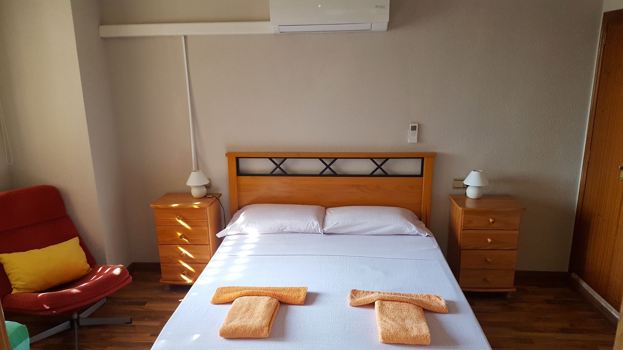 Фото Hostal La Mar