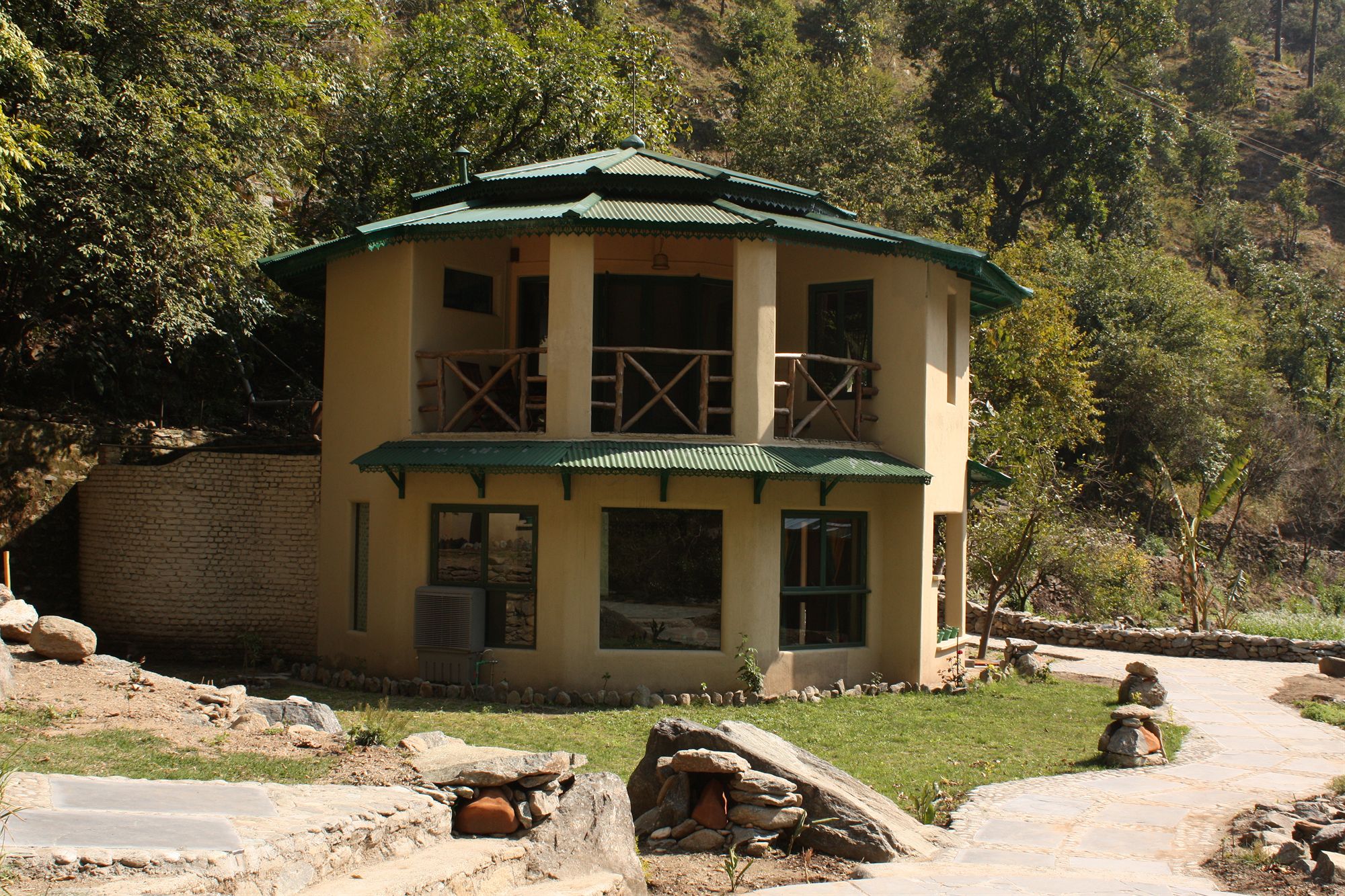 Фото Soulitude by the Riverside