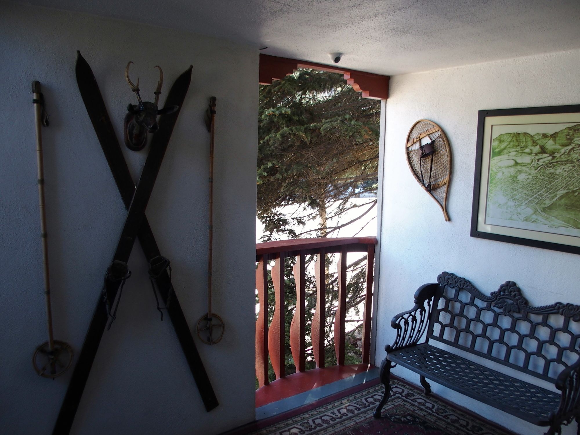 Фото Tyrolean Lodge
