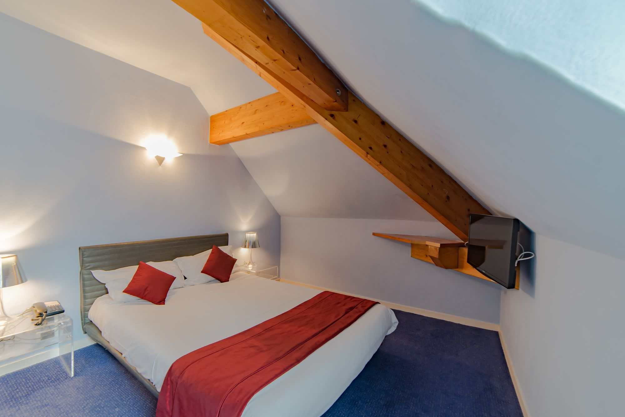 Фото Hôtel du Palais de l'Isle